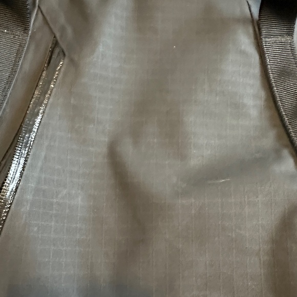 Arcteryx Granville 30 Carryall Bag - Picture 6 of 6